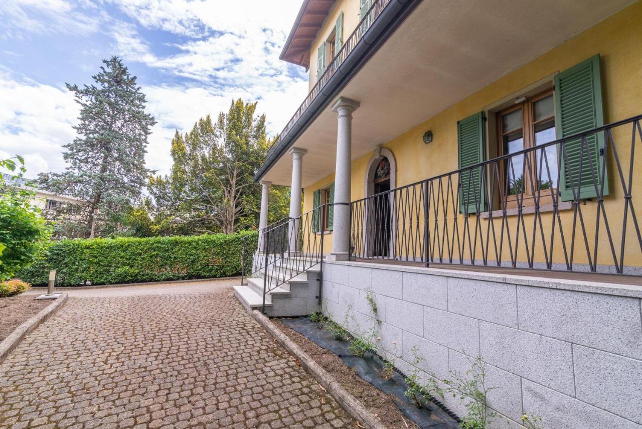 L'Ortensia Della Villa Isabella, Camera Con Vista Lago, Balcone Sul Parco E Bagno Esclusivo All'Esterno Della Camera Стреза Экстерьер фото