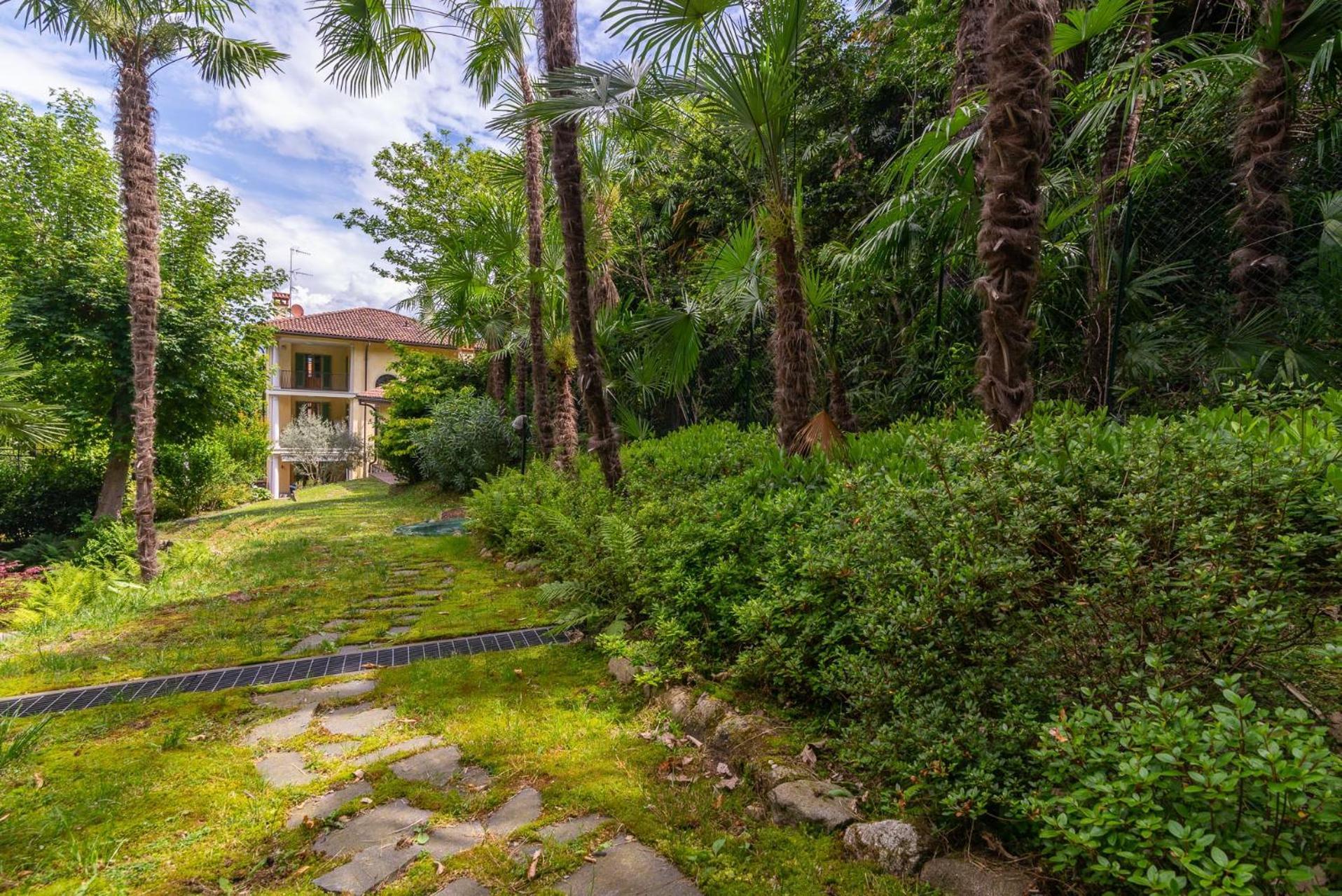 L'Ortensia Della Villa Isabella, Camera Con Vista Lago, Balcone Sul Parco E Bagno Esclusivo All'Esterno Della Camera Стреза Экстерьер фото