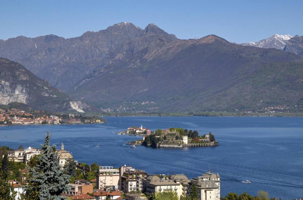 L'Ortensia Della Villa Isabella, Camera Con Vista Lago, Balcone Sul Parco E Bagno Esclusivo All'Esterno Della Camera Стреза Экстерьер фото